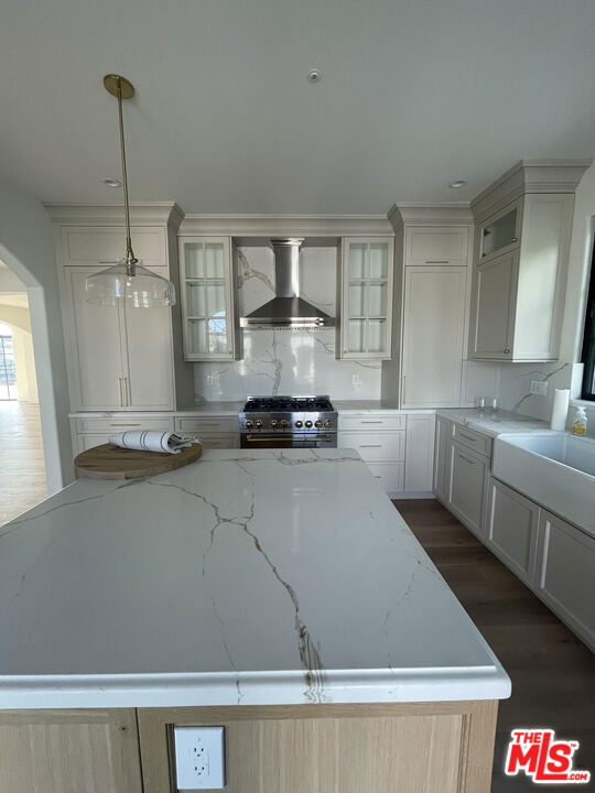 2300 N Commonwealth Avenue - Photo 44