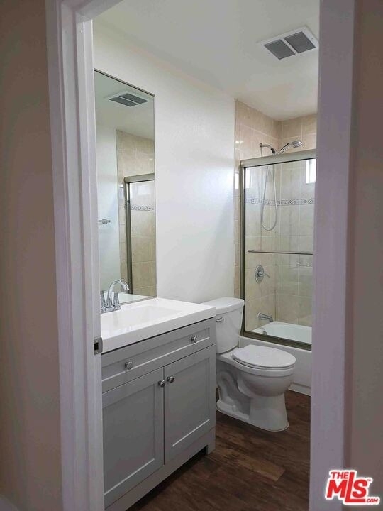1334 W 62 - Photo 15