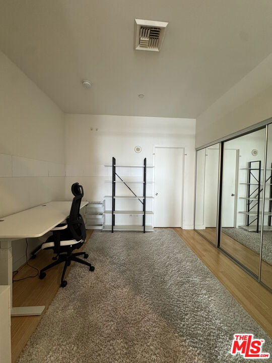 3810 Wilshire Blvd - Photo 21