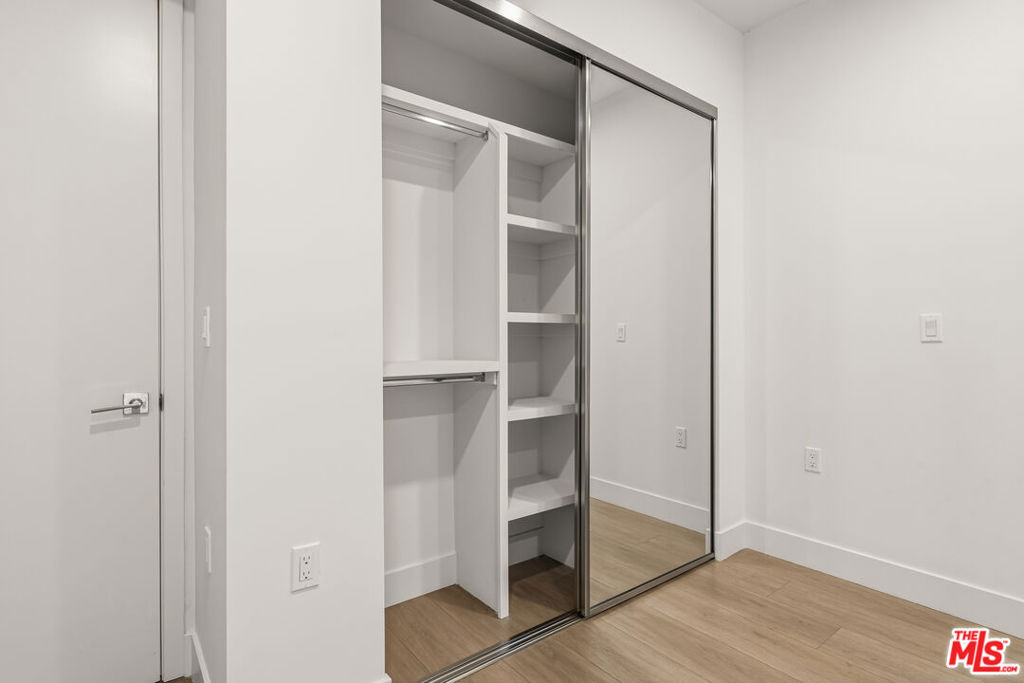 3659 1/2 Regal Pl, Los Angeles, Ca 90068, Usa - Photo 33