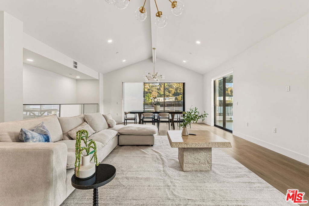 3659 1/2 Regal Pl, Los Angeles, Ca 90068, Usa - Photo 5