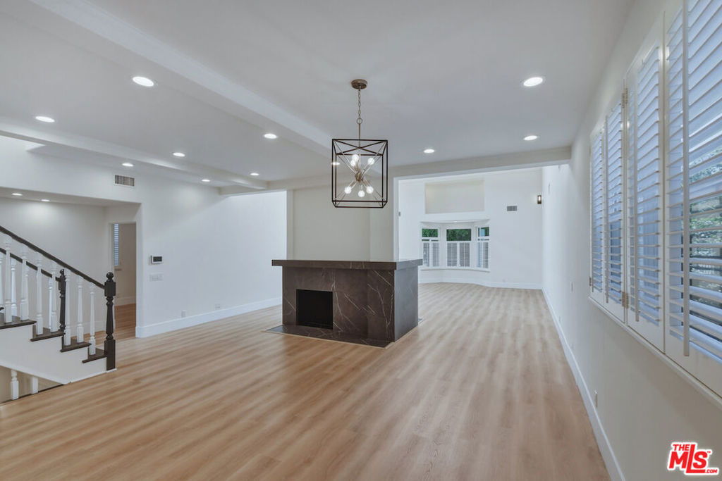 14713 Valleyheart Drive - Photo 3