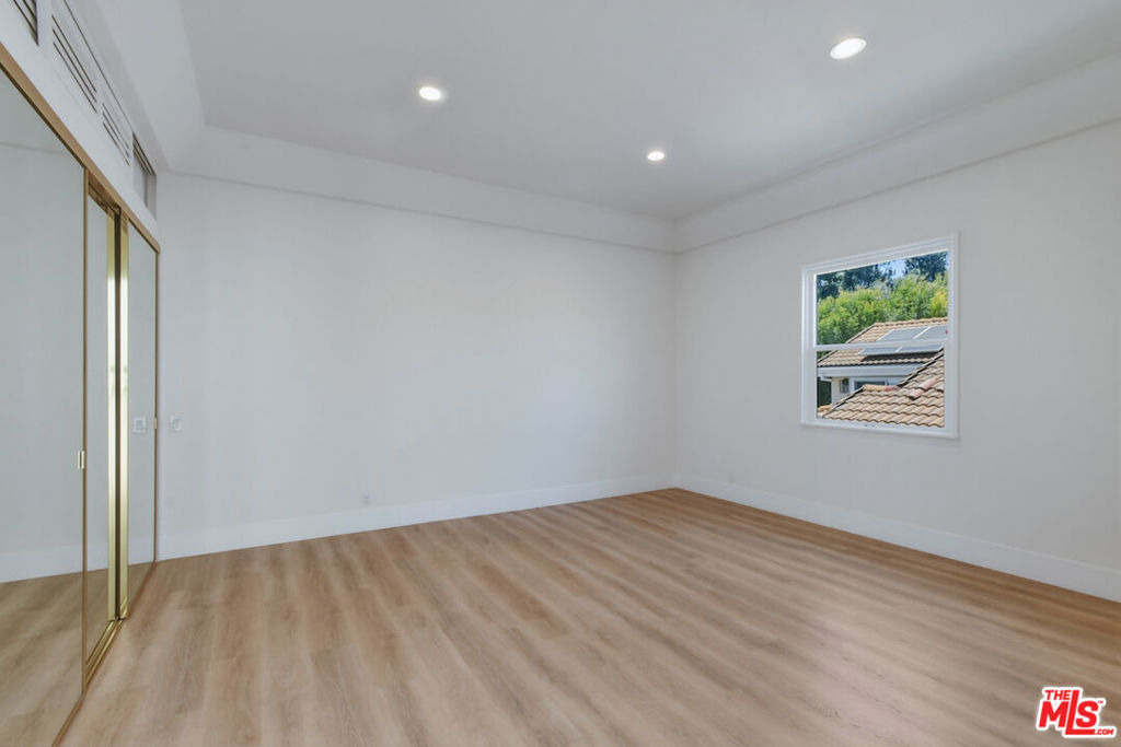 14713 Valleyheart Drive - Photo 6