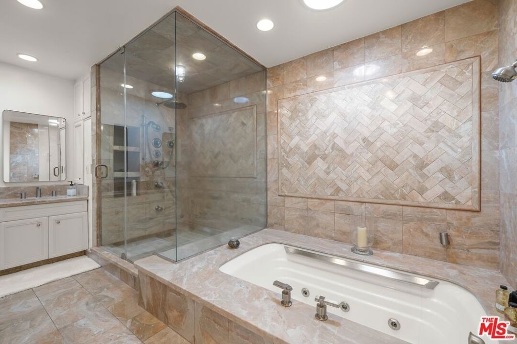 9023 Alto Cedro Drive - Photo 39