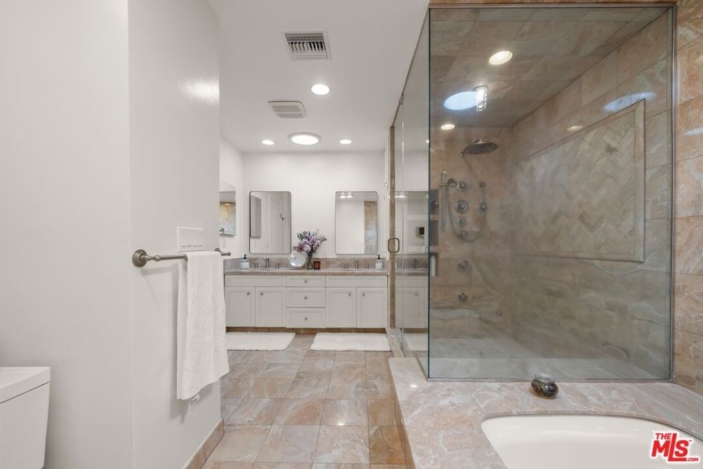 9023 Alto Cedro Drive - Photo 40