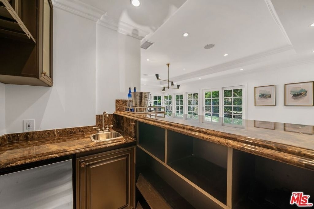 9023 Alto Cedro Drive - Photo 21