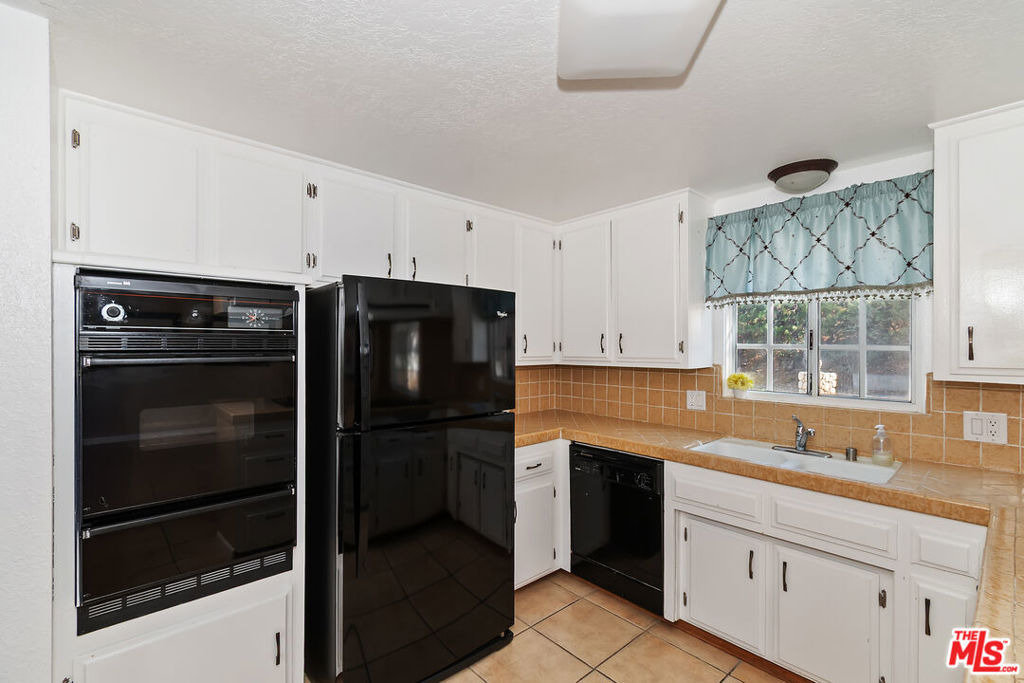 28665 Zion Drive - Photo 13