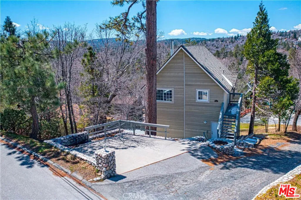 28665 Zion Drive - Photo 1