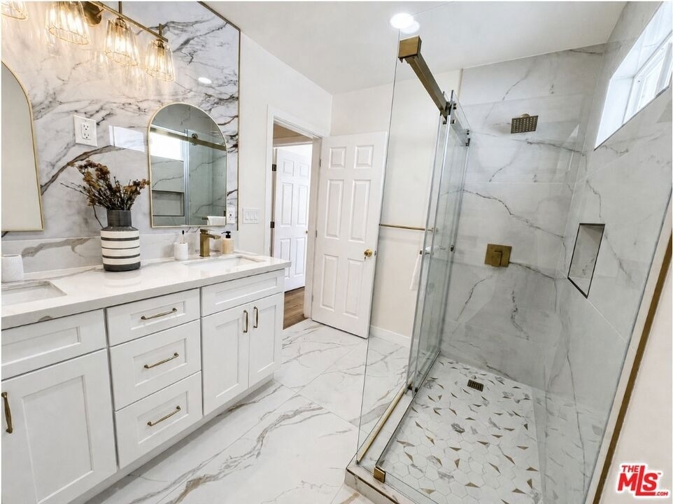 10911 Lemay Street - Photo 23