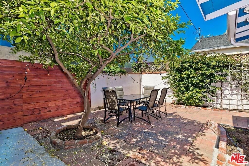 3819 Goldwyn Terrace - Photo 19