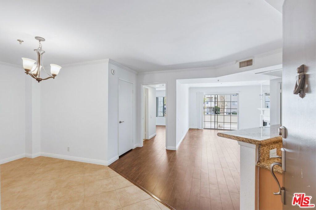 4401 Sepulveda Boulevard - Photo 4