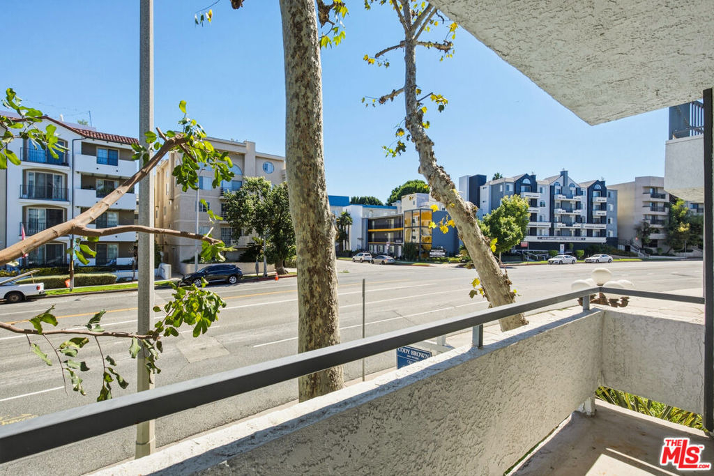 4401 Sepulveda Boulevard - Photo 10