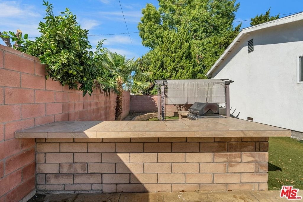 10551 Blucher Avenue - Photo 30