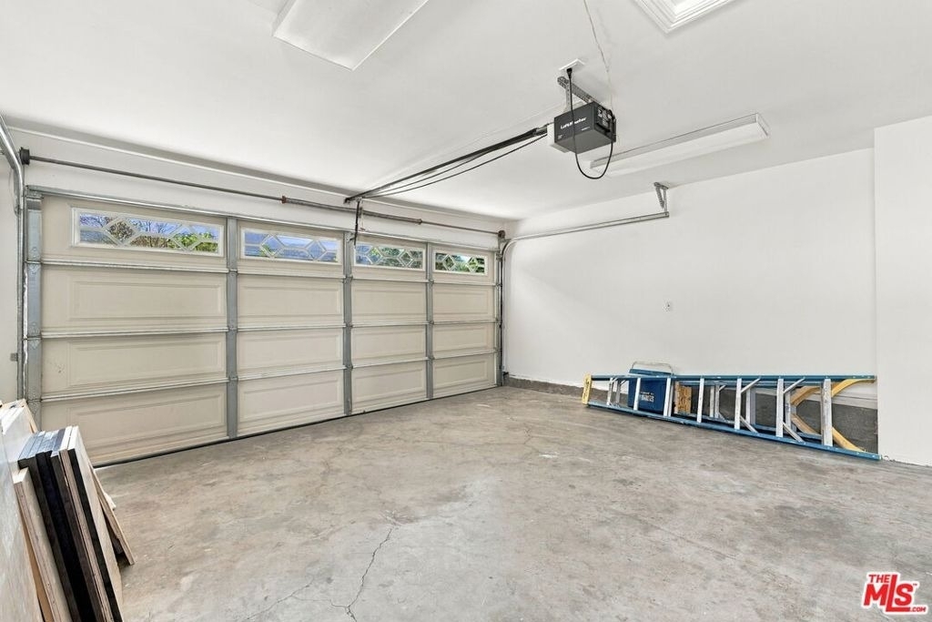 10551 Blucher Avenue - Photo 25