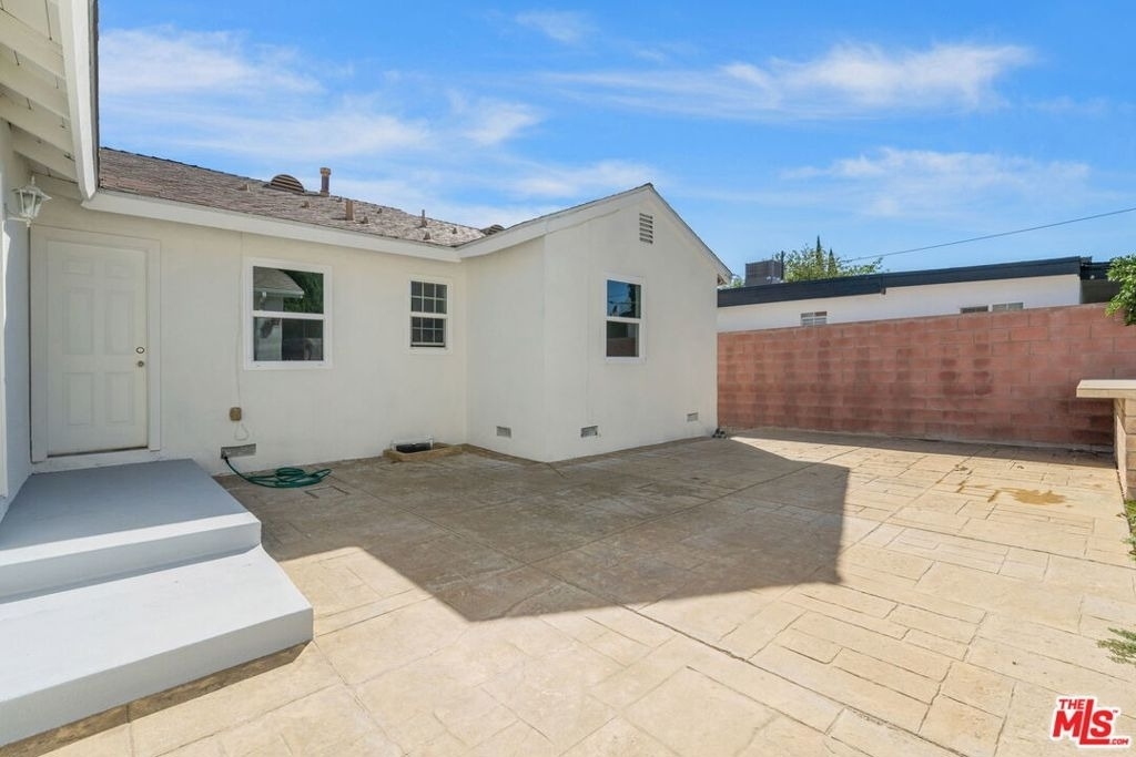 10551 Blucher Avenue - Photo 28