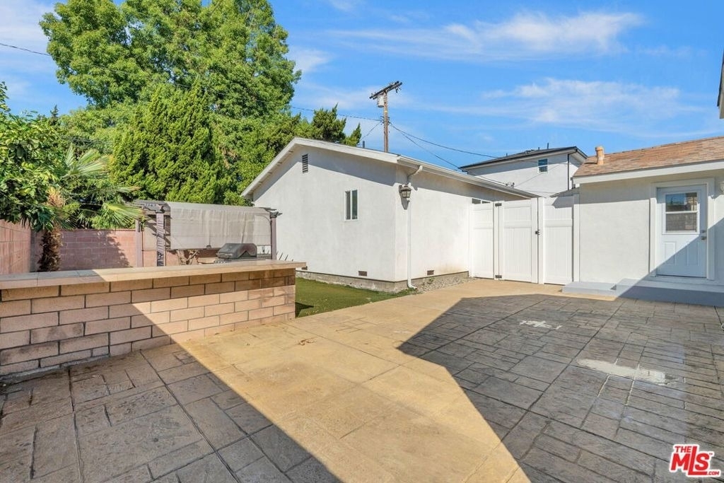 10551 Blucher Avenue - Photo 29