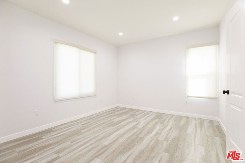 715 S Lake Street - Photo 13