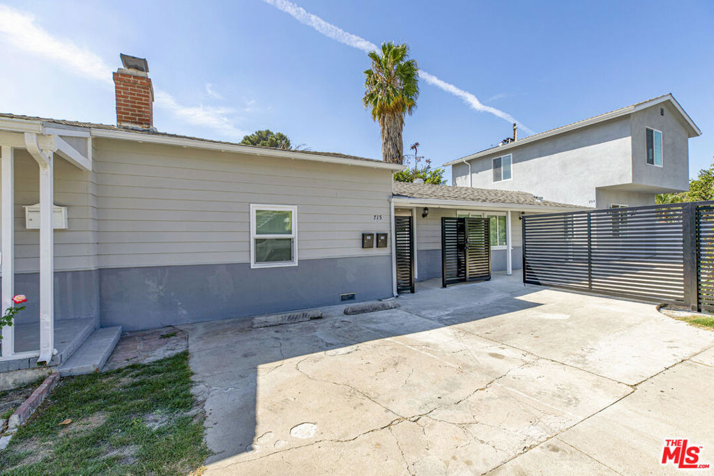 715 S Lake Street - Photo 29