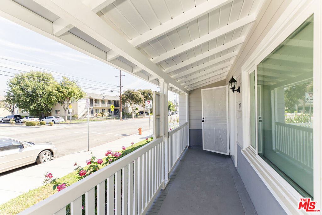 715 S Lake Street - Photo 6