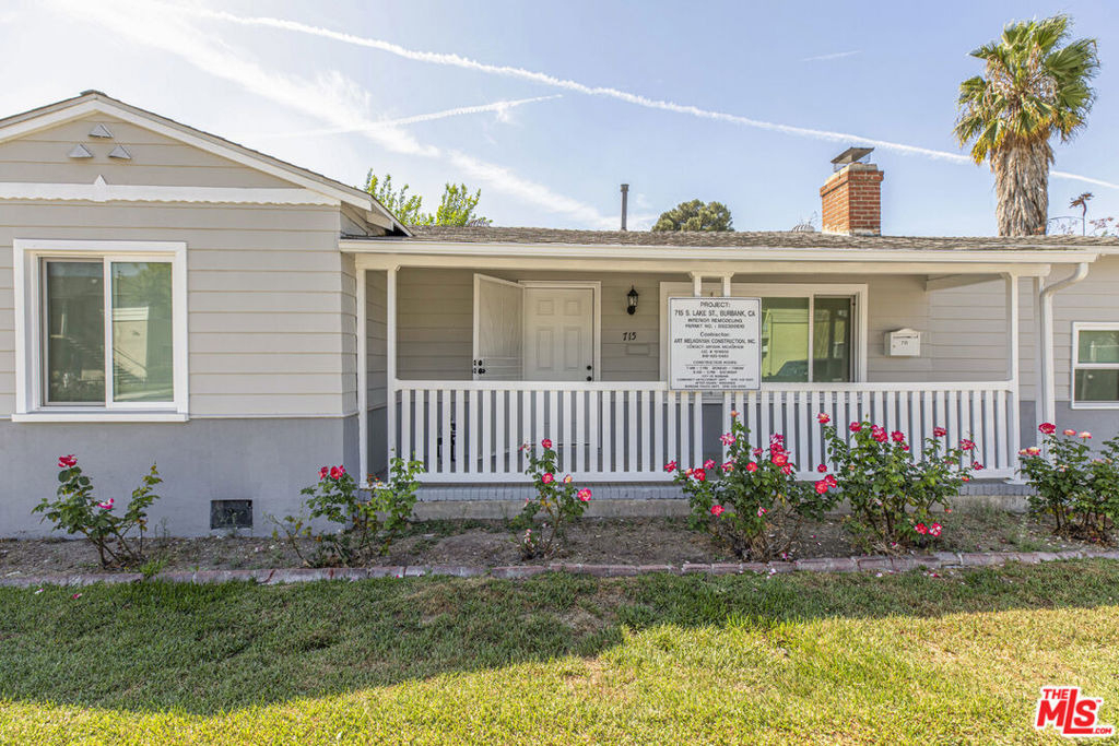 715 S Lake Street - Photo 3