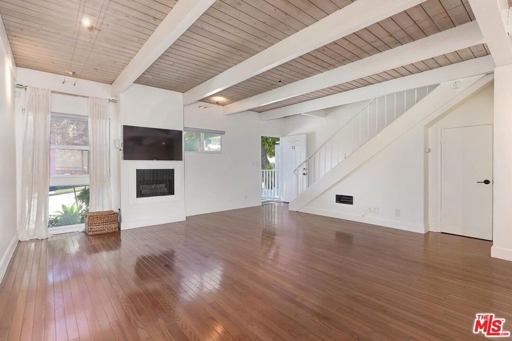 3101 5th Street - Photo 3