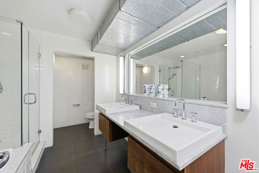 1046 Princeton Drive - Photo 13
