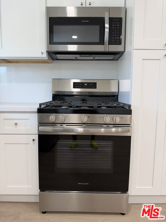 11500 Riverside Drive - Photo 3