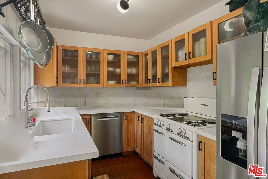 935 Palms Boulevard - Photo 16