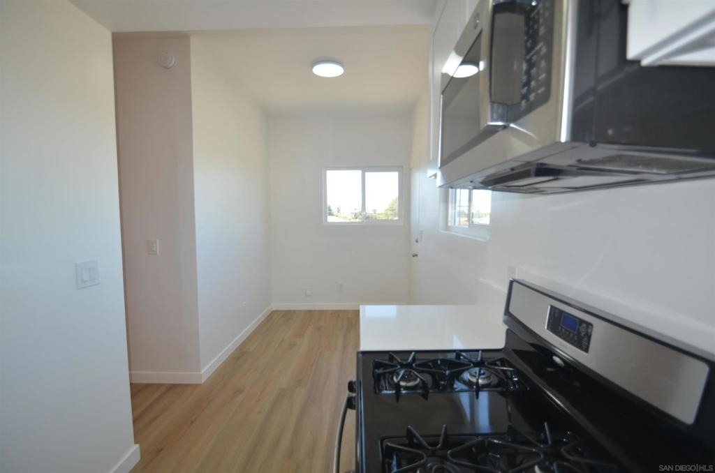 625 Palm - Photo 11