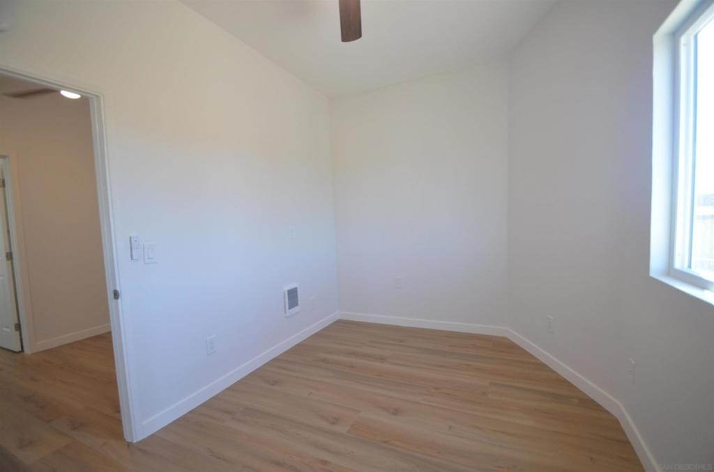 625 Palm - Photo 8