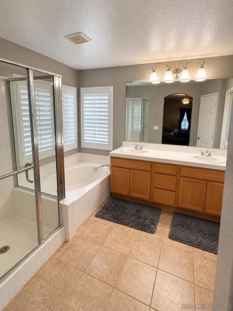 28361 Adrienne Street - Photo 9