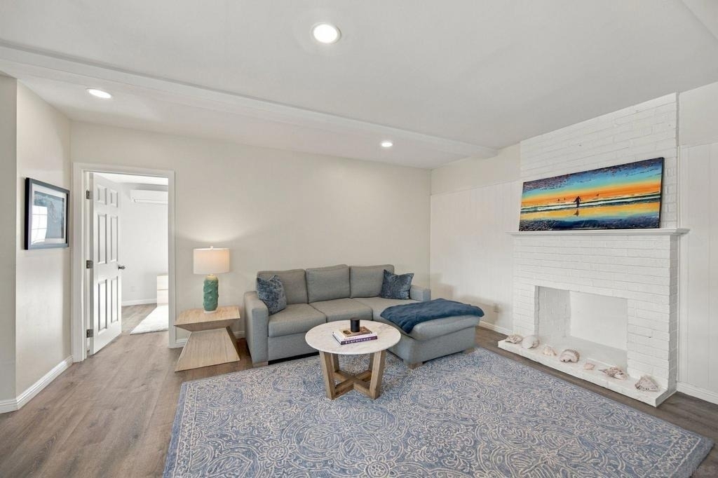 312 N Acacia Ave - Photo 6