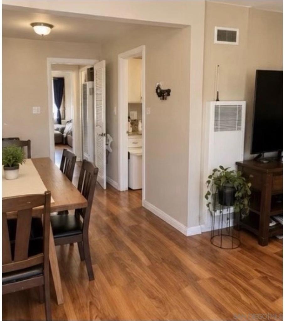 732 Jefferson Ave - Photo 2