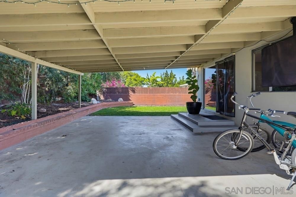 4044 Vista Grande Dr. - Photo 36