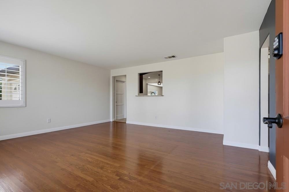 4044 Vista Grande Dr. - Photo 1
