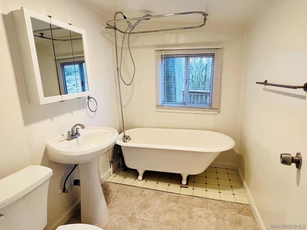 1515 31st Street - Photo 8