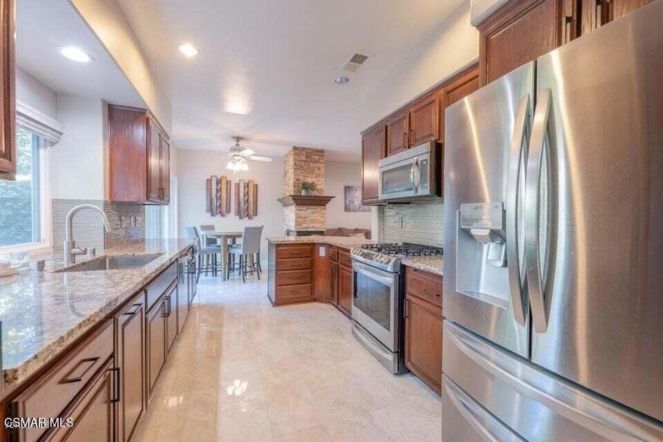 154 Symphony Lane - Photo 4