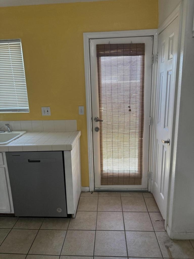 66139 8th Street - Photo 7