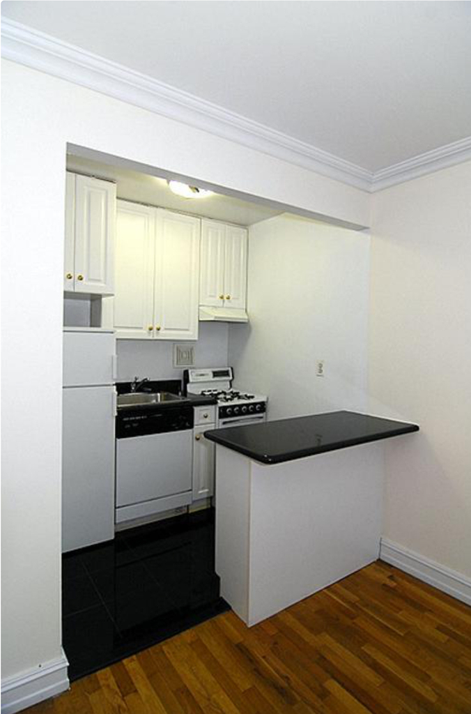 East 87th street  - Photo 2