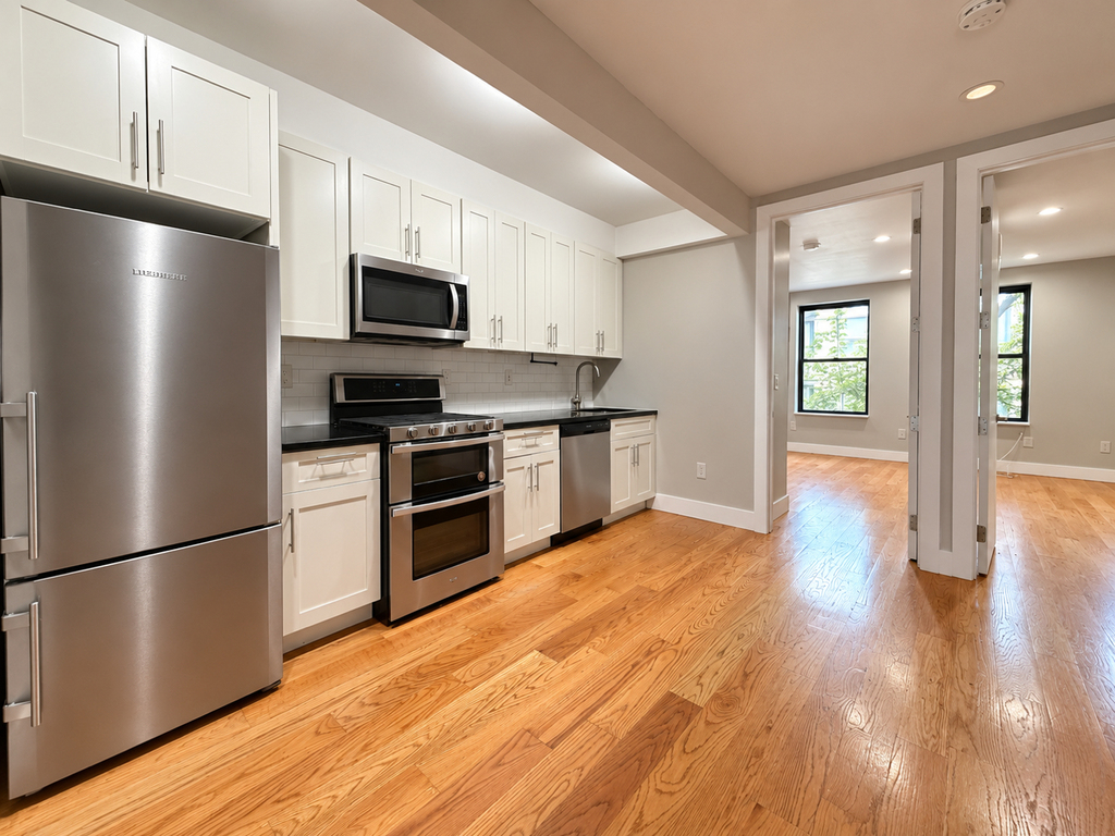 1325 Flatbush Avenue - Photo 6