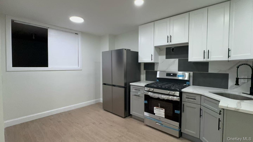 4521 Robinson Street - Photo 5