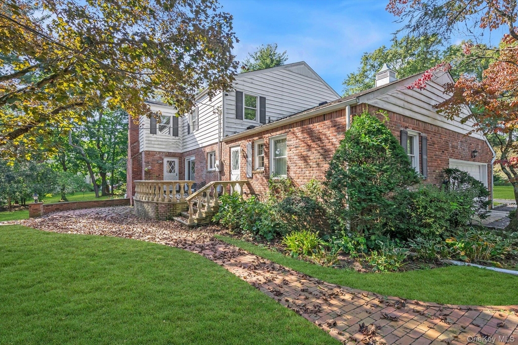 14 Oak Lane - Photo 2