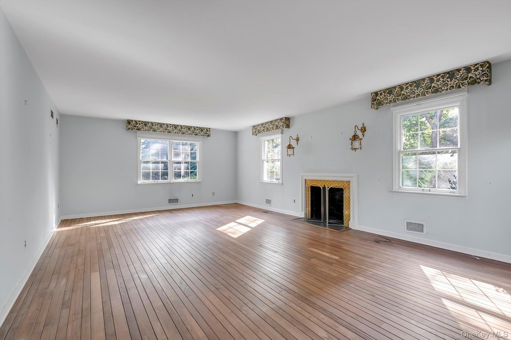 14 Oak Lane - Photo 8