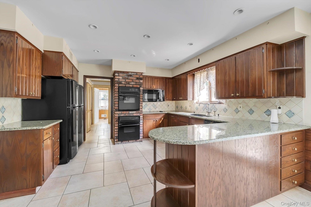 14 Oak Lane - Photo 5