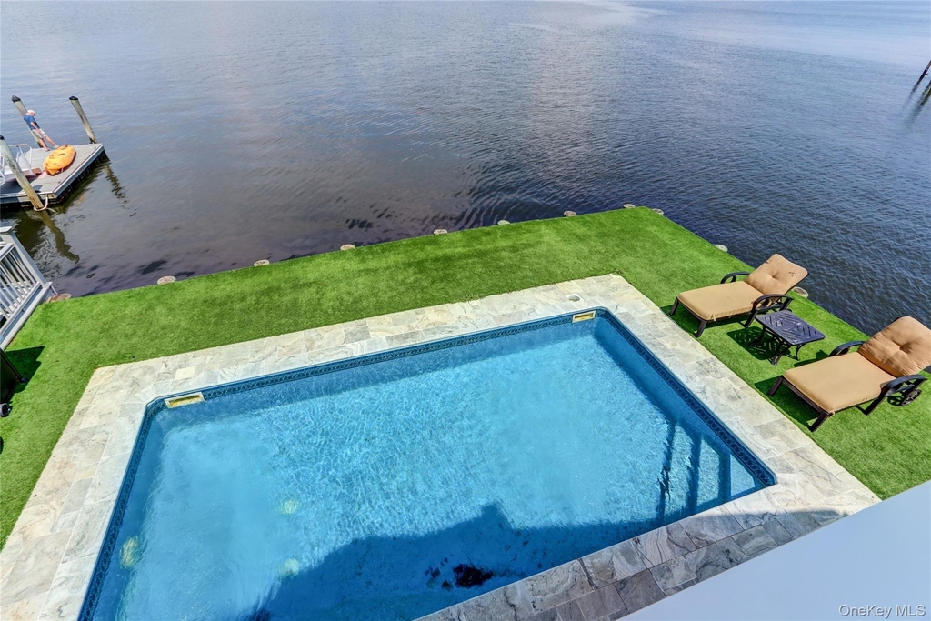 609 E Bay Drive - Photo 15
