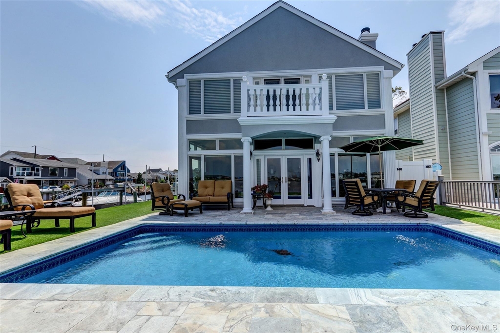 609 E Bay Drive - Photo 20