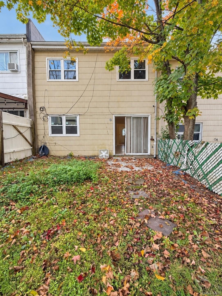 30 Chaucer Courts - Photo 14