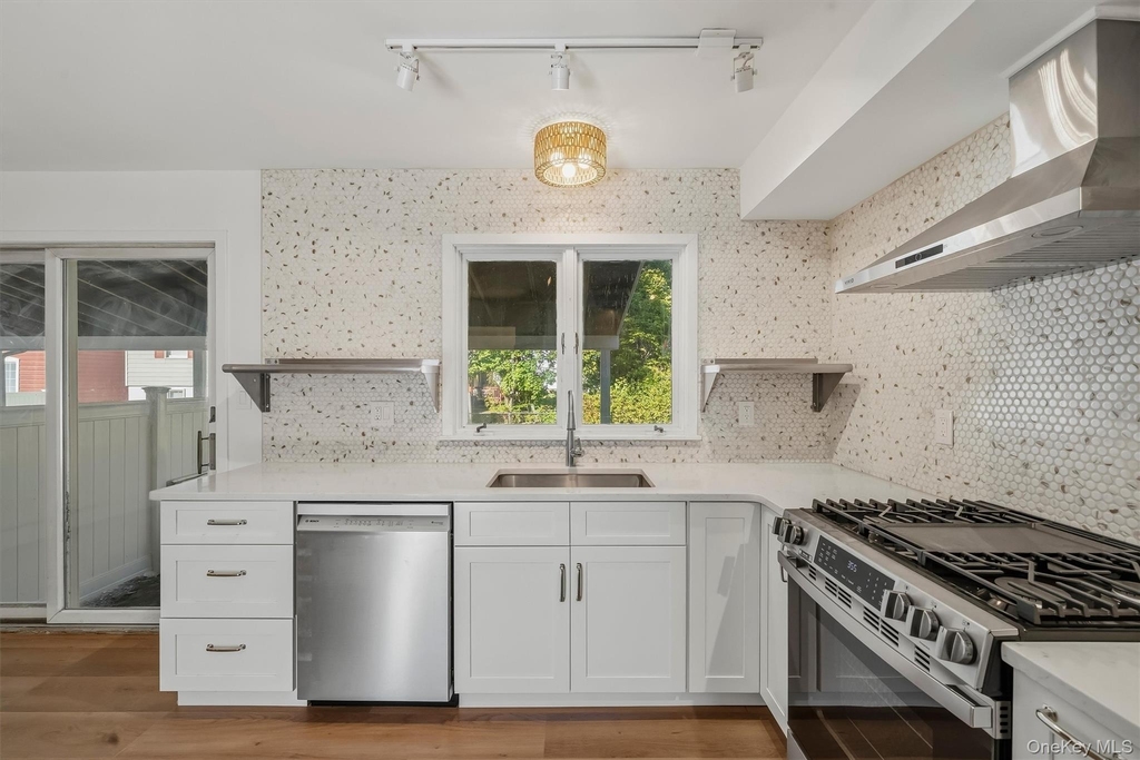 148 Charles Street - Photo 7