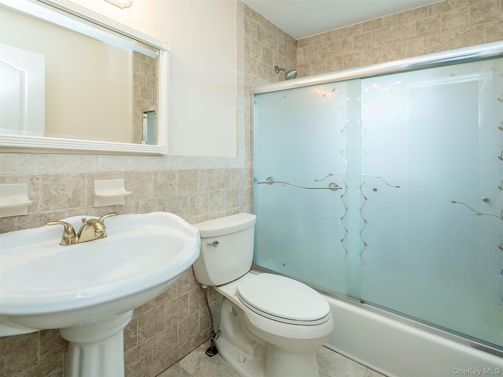 75 Frost Pond Road - Photo 8