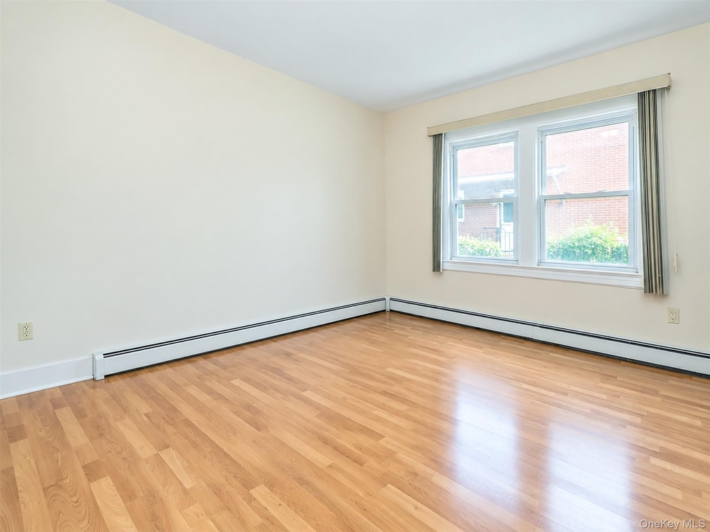75 Frost Pond Road - Photo 5